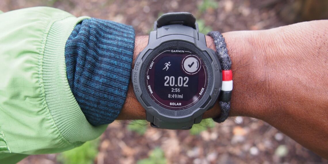 Garmin Instinct 2 Review: The Smartwatch With Solar Charging