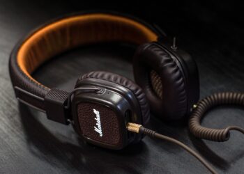Top 10 Headphones Under $200: Uncompromised Quality on a Budget!