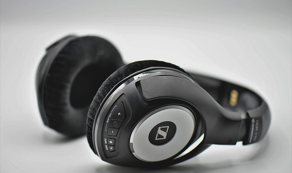Immerse Yourself in the Ultimate Gaming Experience: The Best Headphones for Gamers