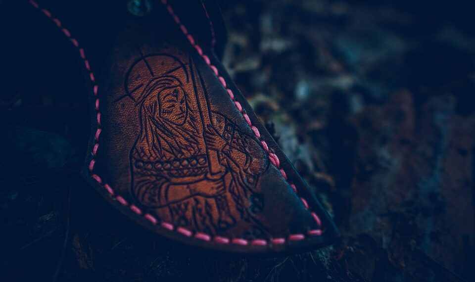 Track, Protect, Locate: A Closer Look at Men’s Wallets with Integrated GPS