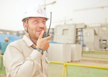 Stay Connected and Safe: The Best Smartwatches for Construction Workers