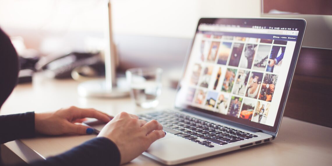 Top 10 Best Laptops Under $2000 for Ultimate Performance and Style