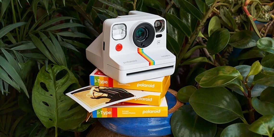 Picture Perfect: A  Polaroid Generation 2 Review
