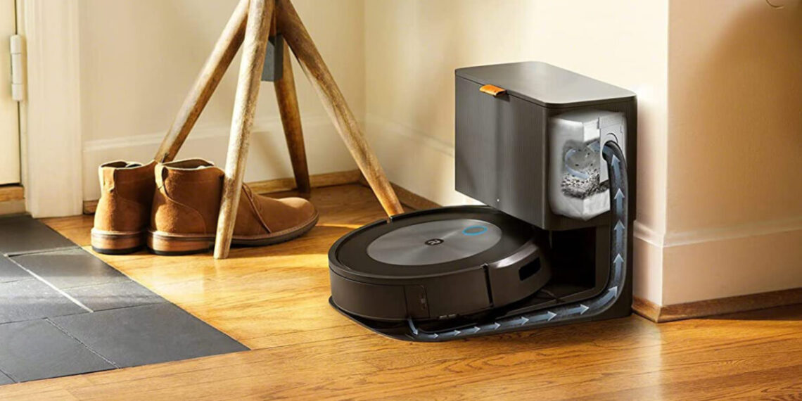 iRobot Rivalry: Roomba j7 vs Roomba i4+
