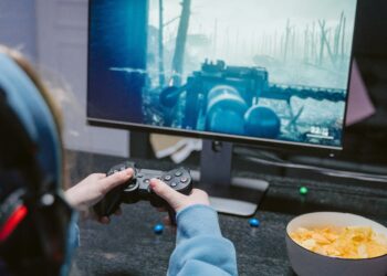 Wireless Gaming Headset Comparison: CORSAIR vs NOJAMONIA vs KAPEYDESI