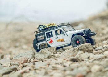 Let’s Race To The Best RC Car Black Friday Deals!